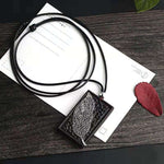 Leaf Ebony With Alloy Pendant Necklace-Taikongsky